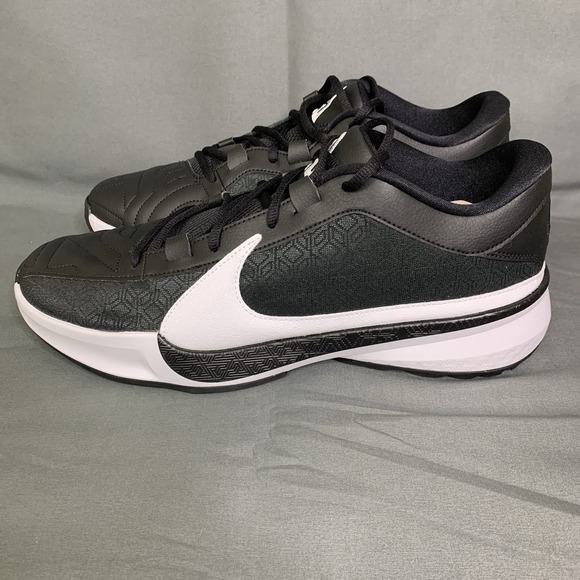 Nike Zoom Freak 5 TB Shoes Mens 12.5 Black DZ2946 001 Sneaker Trainer Sports main image 4